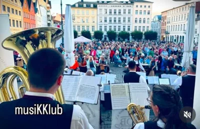 musiKKlub Schwerin 3  (Bild vergr&ouml;&szlig;ern)