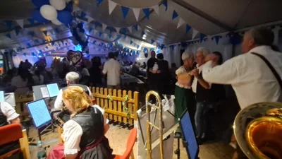 Boek Oktoberfest 3  (Bild vergr&ouml;&szlig;ern)