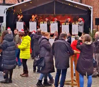 Weihnachtsmarkt Neustadt-Glewe 6  (Bild vergr&ouml;&szlig;ern)