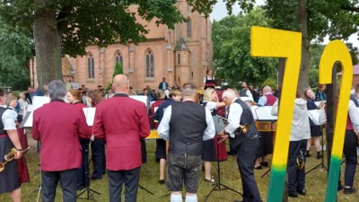 BOB Jubil&auml;um 13  (Bild vergr&ouml;&szlig;ern)