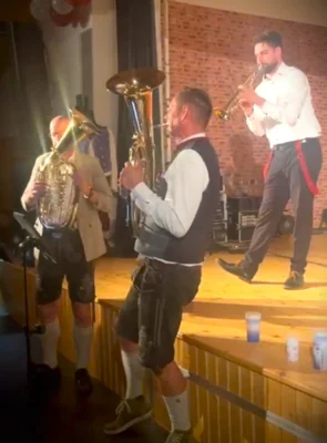 BOB Jubil&auml;um 19  (Bild vergr&ouml;&szlig;ern)