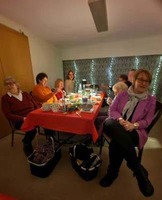 Foto des Albums: Weihnachtsfeier