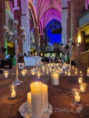 Foto des Albums: Ergreifende Stimmung beim Festgottesdienst zum Jubiläumsjahr 770 Jahre Pritzwalk