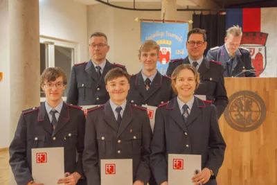 Vorschaubild: Beförderung zum / zur Feuerwehrmann / Feuerwehrfrau