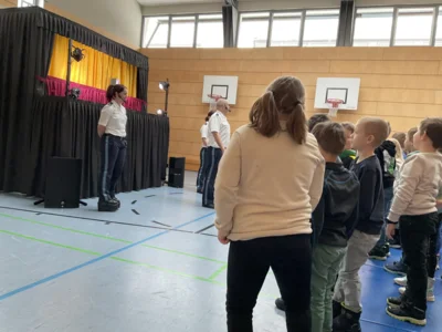 Foto des Albums: Polizeipuppenbühne