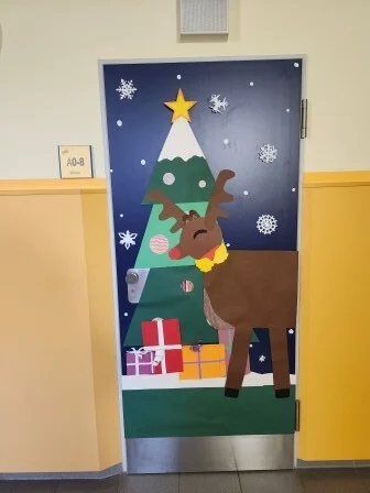 Bild: Weihnachtstüren Platz 3_2025