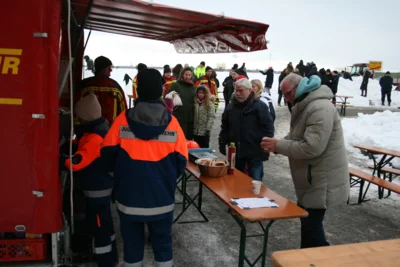 Foto des Albums: Weihnachtsbaumverbrennen der Jugendfeuerwehr