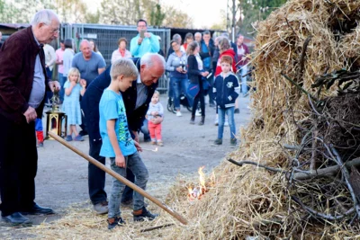 Foto des Albums: Osterfeuer des Heimatvereins Rinkerode am Ostersonntag, den 21.04.2019