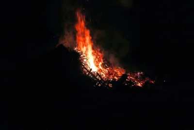 Foto des Albums: Osterfeuer des Heimatvereins Rinkerode am Ostersonntag, dem 16.04.2017