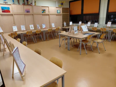 Kunstausstellung  (Bild vergr&ouml;&szlig;ern)
