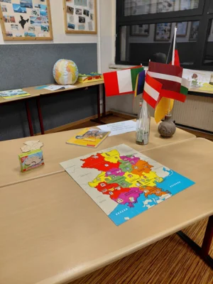 Geographieraum  (Bild vergr&ouml;&szlig;ern)