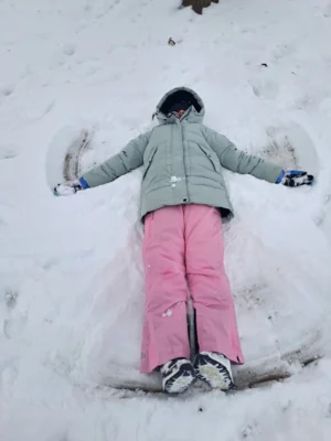 Foto des Albums: Schneeballschlacht Klasse 4a