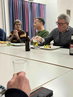 Foto des Albums: Schrottwichteln am Neujahrsempfang der Polyhymnia