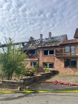 Foto des Albums: Feuer 4 / Überörtliche Hilfe mit Drehleiter