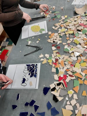 Sch&uuml;lerarbeit Mosaik  (Bild vergr&ouml;&szlig;ern)