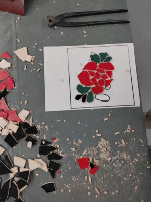 Sch&uuml;lerarbeit Mosaik  (Bild vergr&ouml;&szlig;ern)