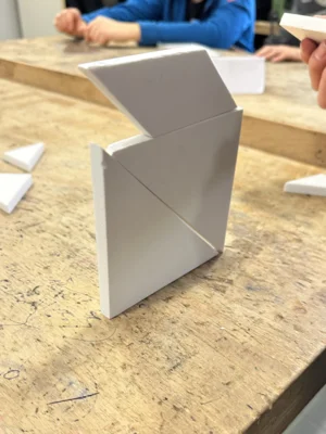 Sch&uuml;lerarbeit  (Bild vergr&ouml;&szlig;ern)