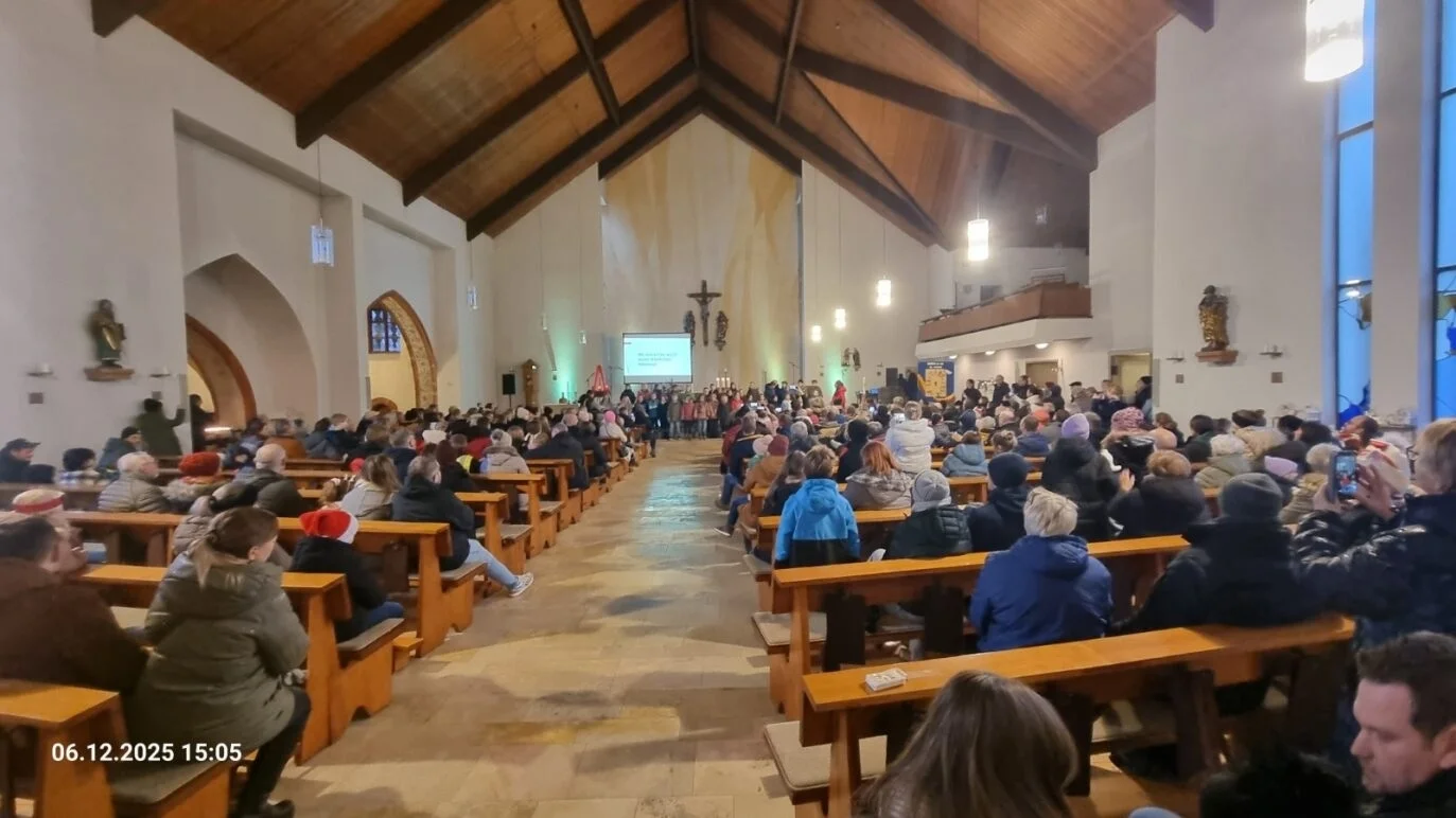 Bild: Vorträge in der Kirche