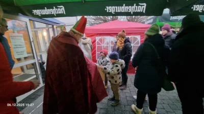 Der Nikolaus  (Bild vergr&ouml;&szlig;ern)