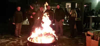 Foto des Albums: Weihnachtsbaum in Flammen