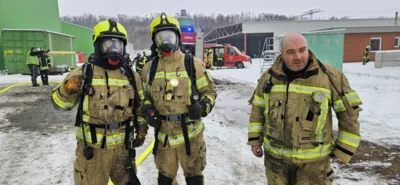 Foto des Albums: B2: Gewerbe-Brand in Industriehalle, Nachforderung durch Werkfeuerwehr