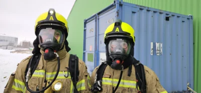 Foto des Albums: B2: Gewerbe-Brand in Industriehalle, Nachforderung durch Werkfeuerwehr
