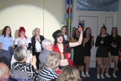 Foto des Albums: Karneval am Abend