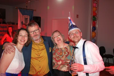 Foto des Albums: Karneval am Abend