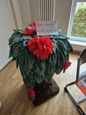 Bl&uuml;hender Baum von Alina Liskovska 10a 