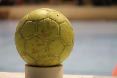 Foto des Albums: Nervenstärke als Schlüssel: Oschatz stoppt Dresdens Aufholjagd