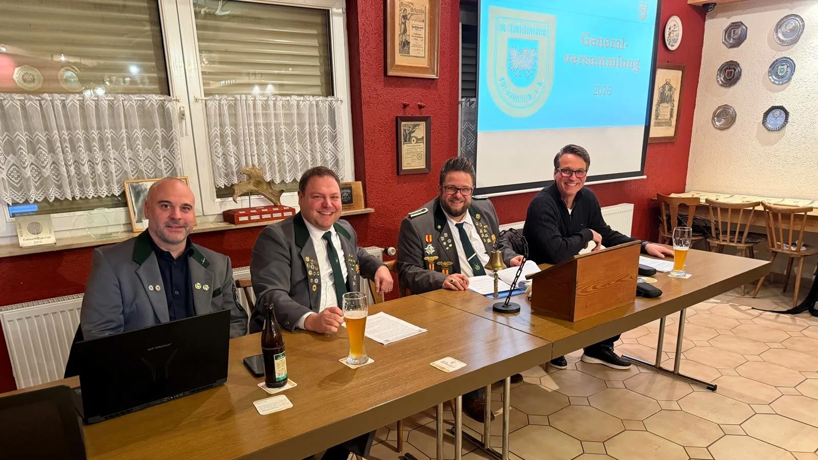 Bild: Vorstandschaft