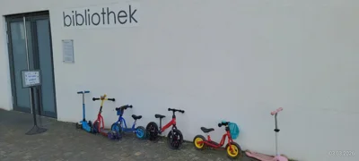 Foto des Albums: Lesenachmittag am laufenden Band