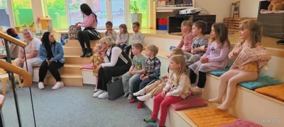 Foto des Albums: Lesenachmittag am laufenden Band