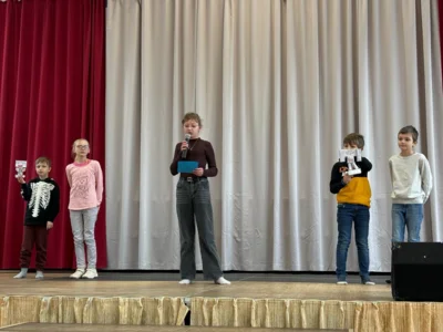 Klasse 4 Projekt zu geometrischen K&ouml;rpern  (Bild vergr&ouml;&szlig;ern)
