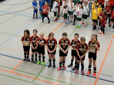 Foto des Albums: F-Juniorinnen zum Turnier in Dresden