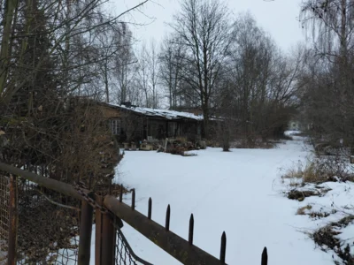 die letzte Baracke des Grenzdurchgangslagers  (Bild vergr&ouml;&szlig;ern)
