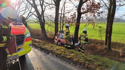 Foto: FF HS LE Karken-Kempen  (Bild vergr&ouml;&szlig;ern)