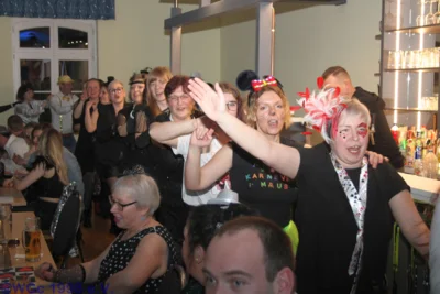 Foto des Albums: Karneval am Abend 7. Februar