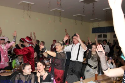 Foto des Albums: Karneval am Abend 7. Februar
