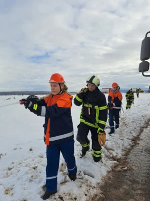Vegetationsbrandbek&auml;mpfung  (Bild vergr&ouml;&szlig;ern)