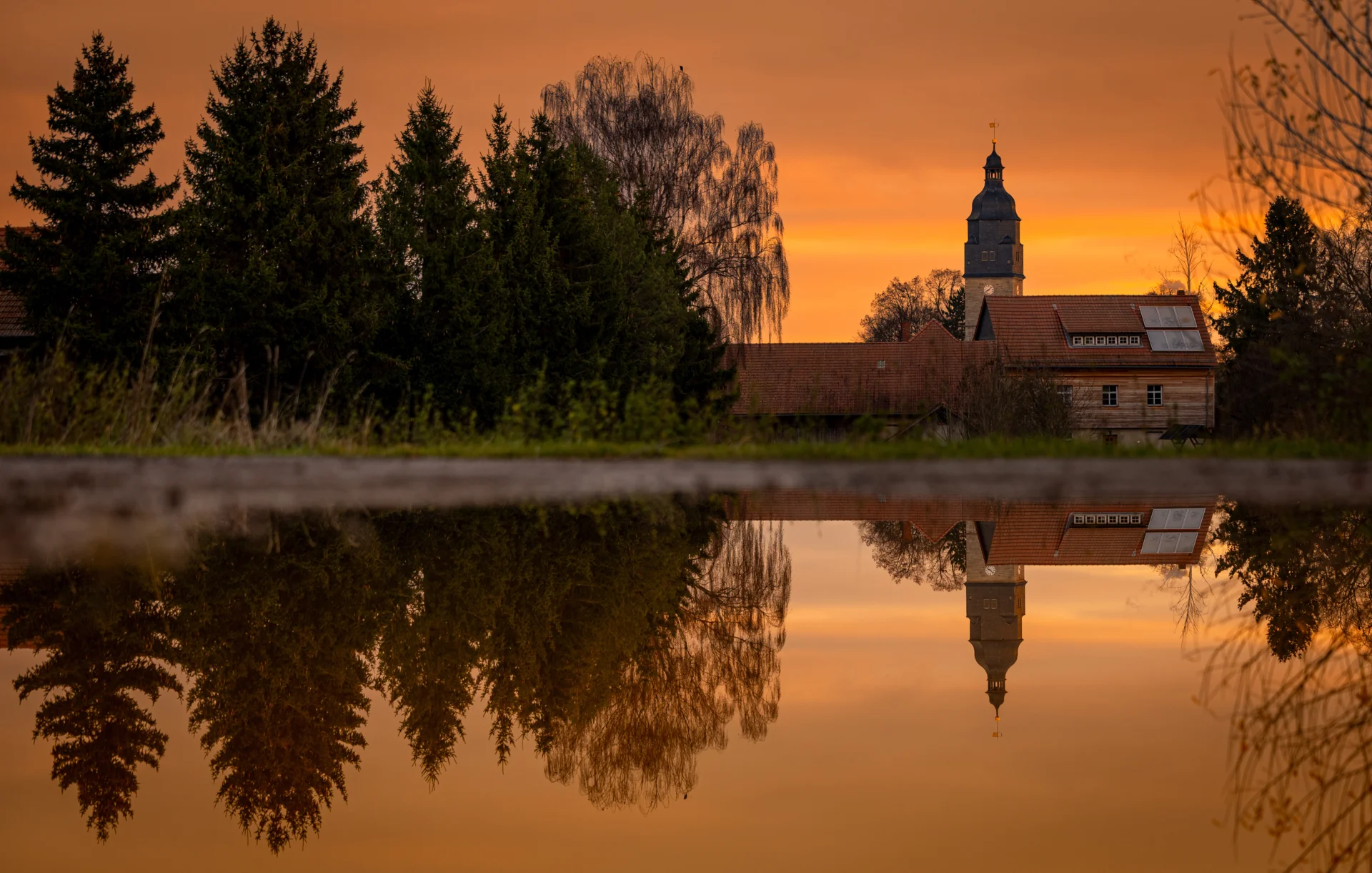 Bild : Kirche_11.25