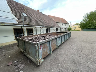 Foto des Albums: Dachsanierung Sportlerheim Seerhausen