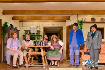 Theater BRG 2025 Drei H&uuml;hner und oa Gockl-70167 