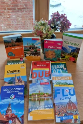 Neue Reisef&uuml;hrer  (Bild vergr&ouml;&szlig;ern)