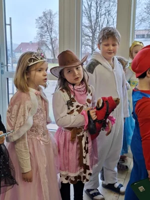 Foto des Albums: Fasching in der Schule