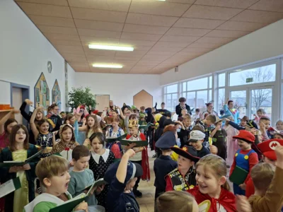 Foto des Albums: Fasching in der Schule