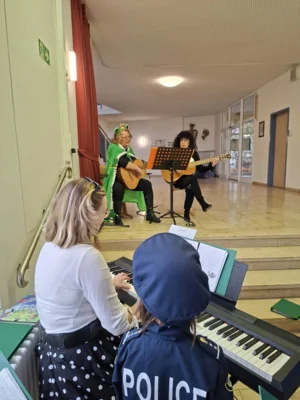 Foto des Albums: Fasching in der Schule