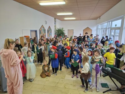 Foto des Albums: Fasching in der Schule