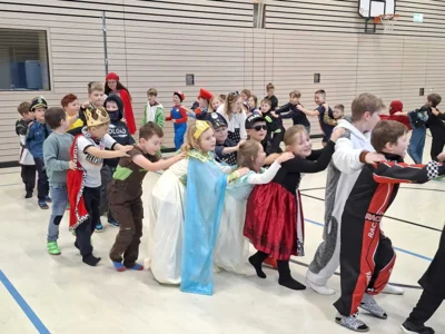 Foto des Albums: Fasching in der Schule
