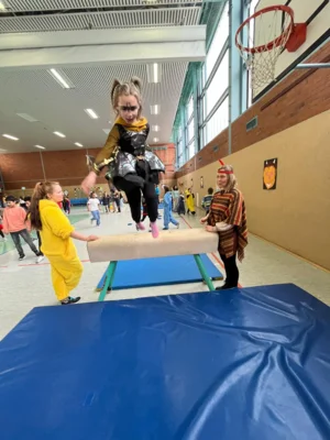 Foto des Albums: Faschingsparty am Rosenmontag